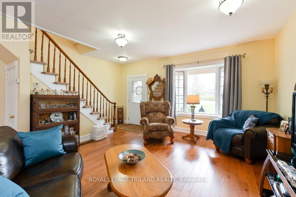 137 St George Street, Central Elgin, Ontario  N5P 2M3 - Photo 6 - X12983656