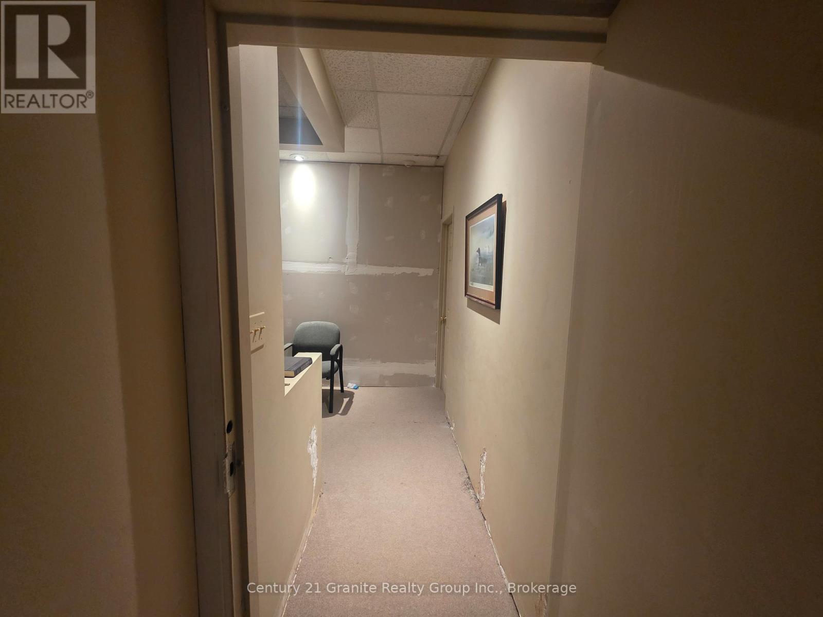 Room 2 - 50 York Street, Dysart Et Al, Ontario  K0M 1S0 - Photo 2 - X12983620