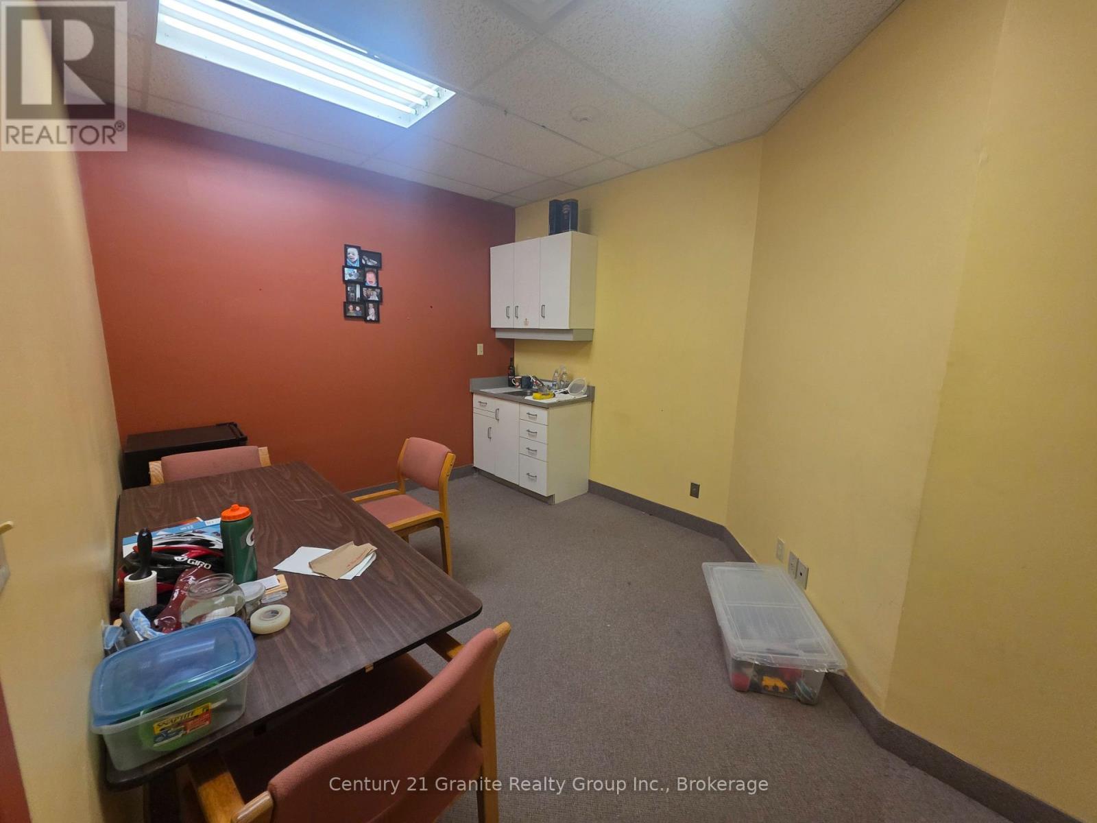 Room 3 - 50 York Street, Dysart Et Al, Ontario  K0M 1S0 - Photo 2 - X12983628