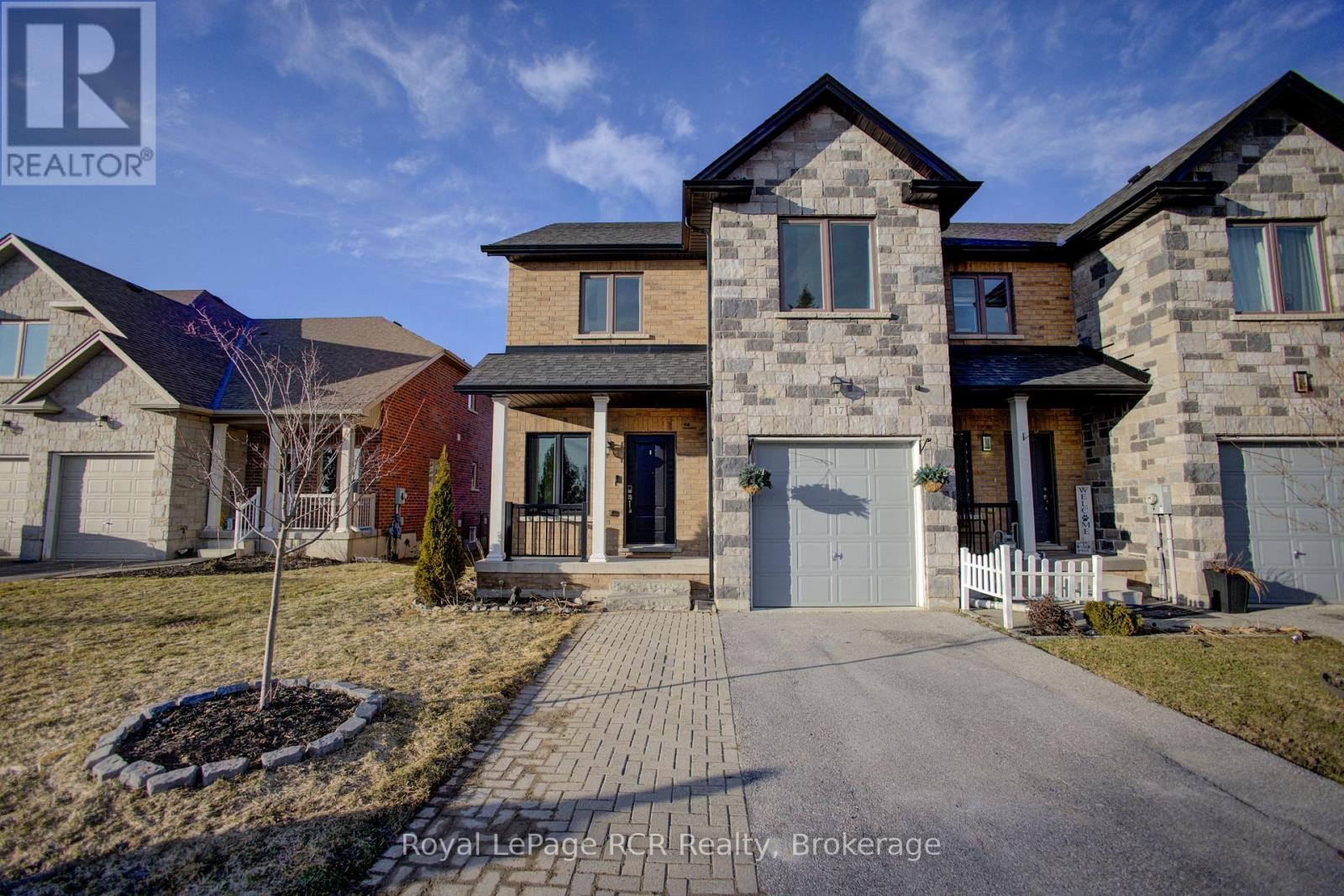 117 Berkshire Drive, Wellington North, Ontario N0G 1A0 - Photo 2 - X12983678