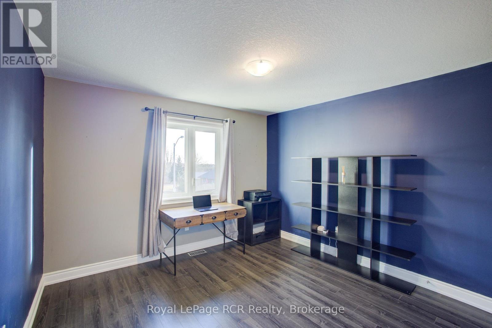 117 Berkshire Drive, Wellington North, Ontario N0G 1A0 - Photo 21 - X12983678