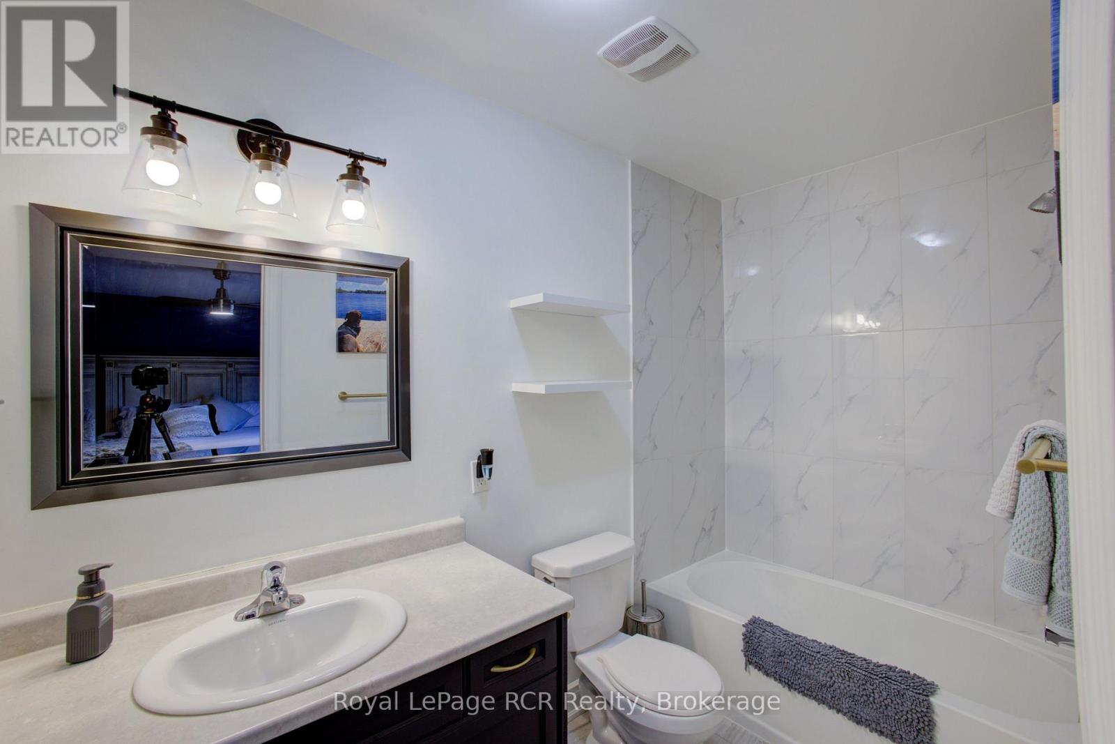 117 Berkshire Drive, Wellington North, Ontario N0G 1A0 - Photo 26 - X12983678