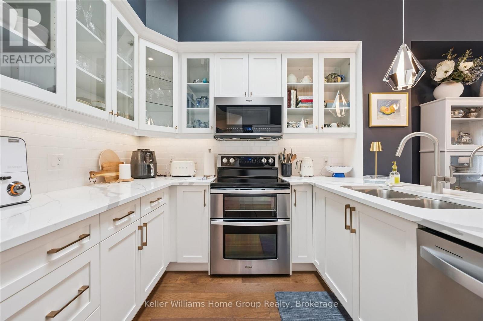 307 - 19 Stumpf Street, Centre Wellington, Ontario N0B 1S0 - Photo 12 - X12983718