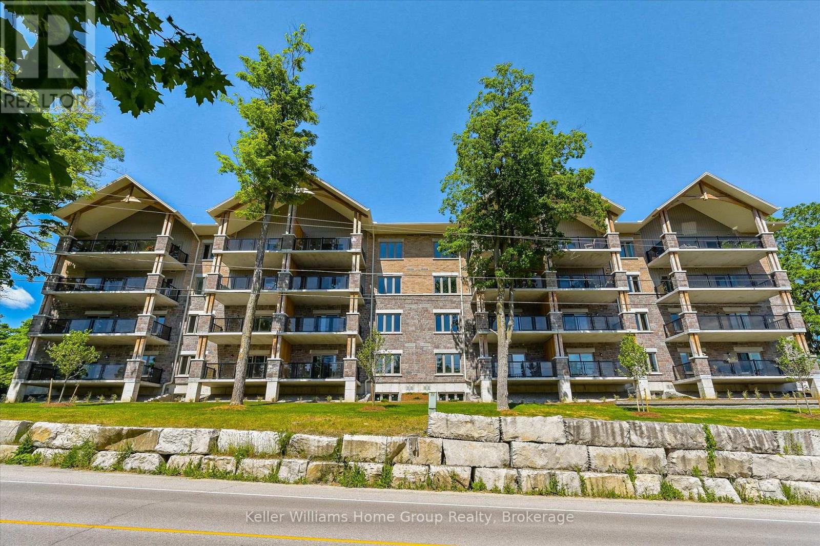 307 - 19 Stumpf Street, Centre Wellington, Ontario N0B 1S0 - Photo 3 - X12983718