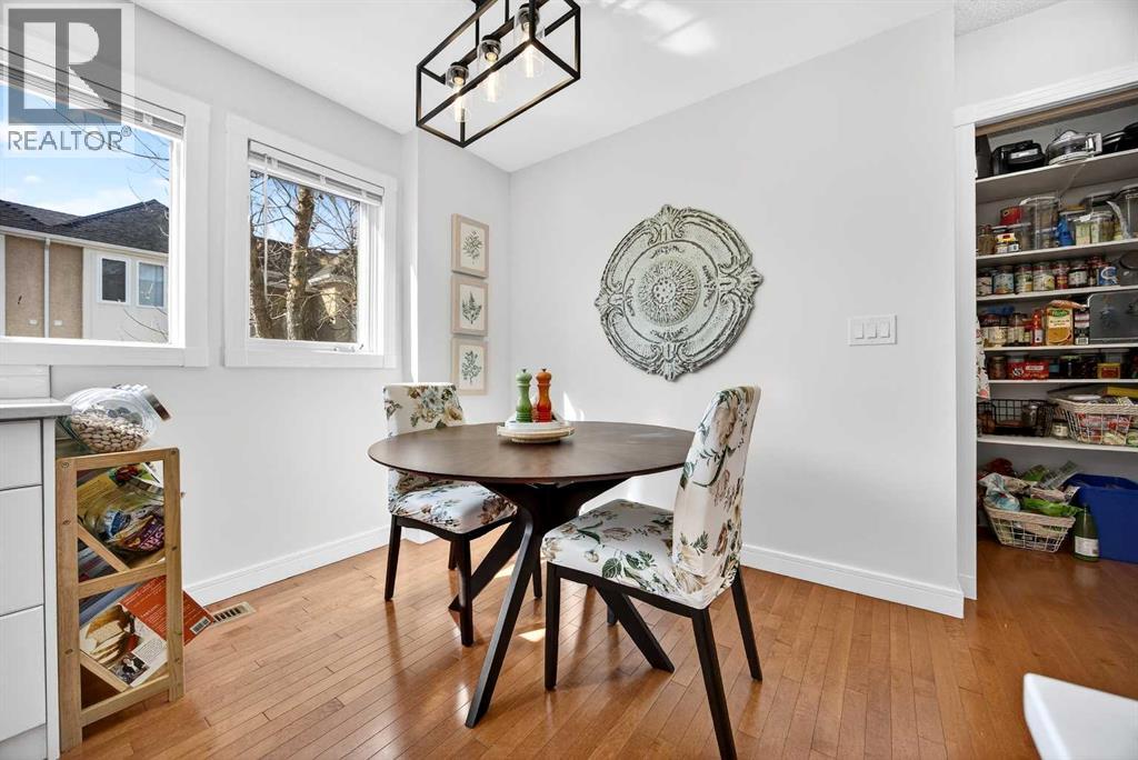 94 Candle Terrace SW, Calgary, Alberta  T2W 6G7 - Photo 22 - A2296042