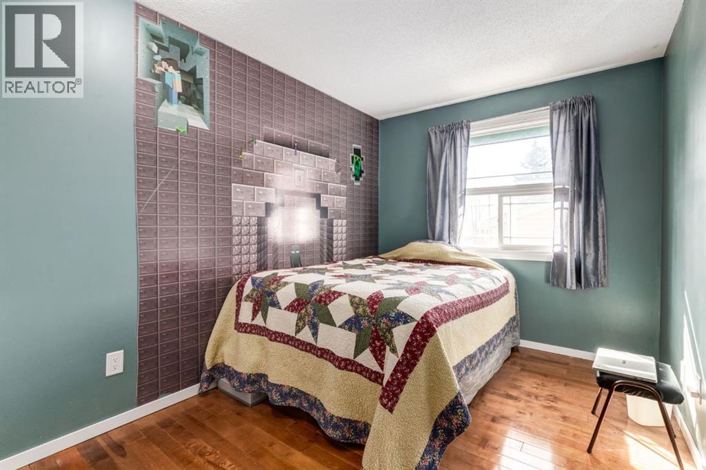 3 Woodglen Crescent Sw, Calgary, Alberta  T2W 4L1 - Photo 19 - A2296395