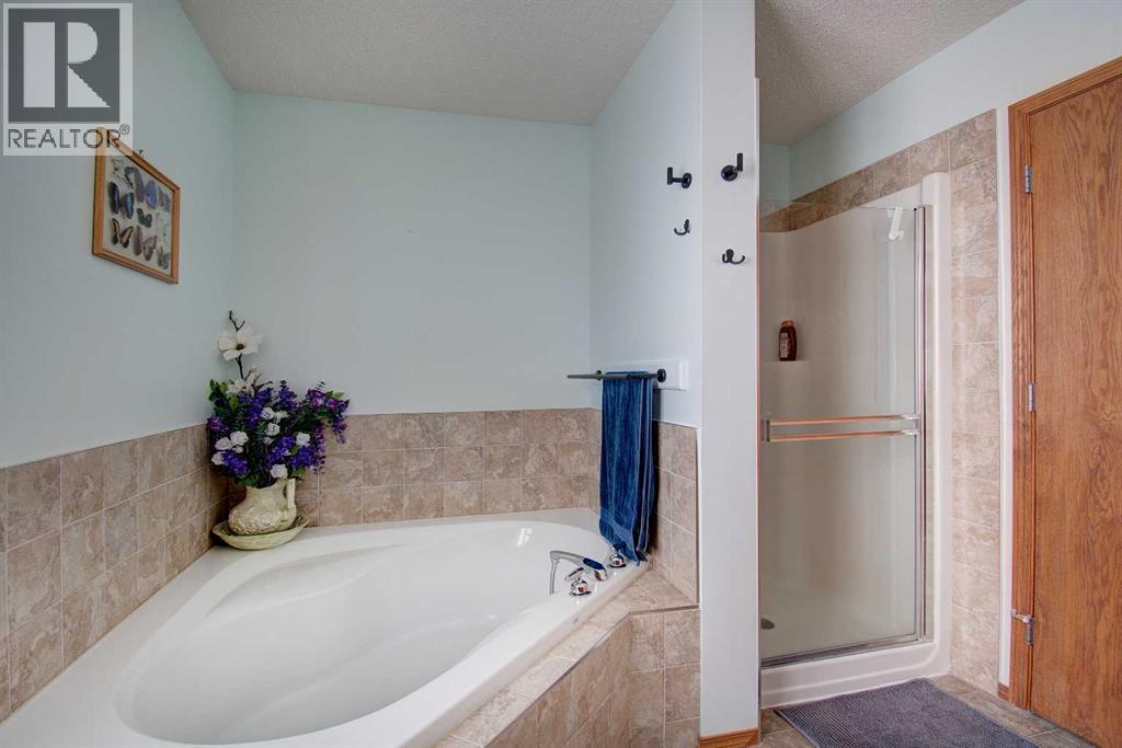 49 Thornfield Close SE, Airdrie, Alberta  T4A 2K7 - Photo 30 - A2298354