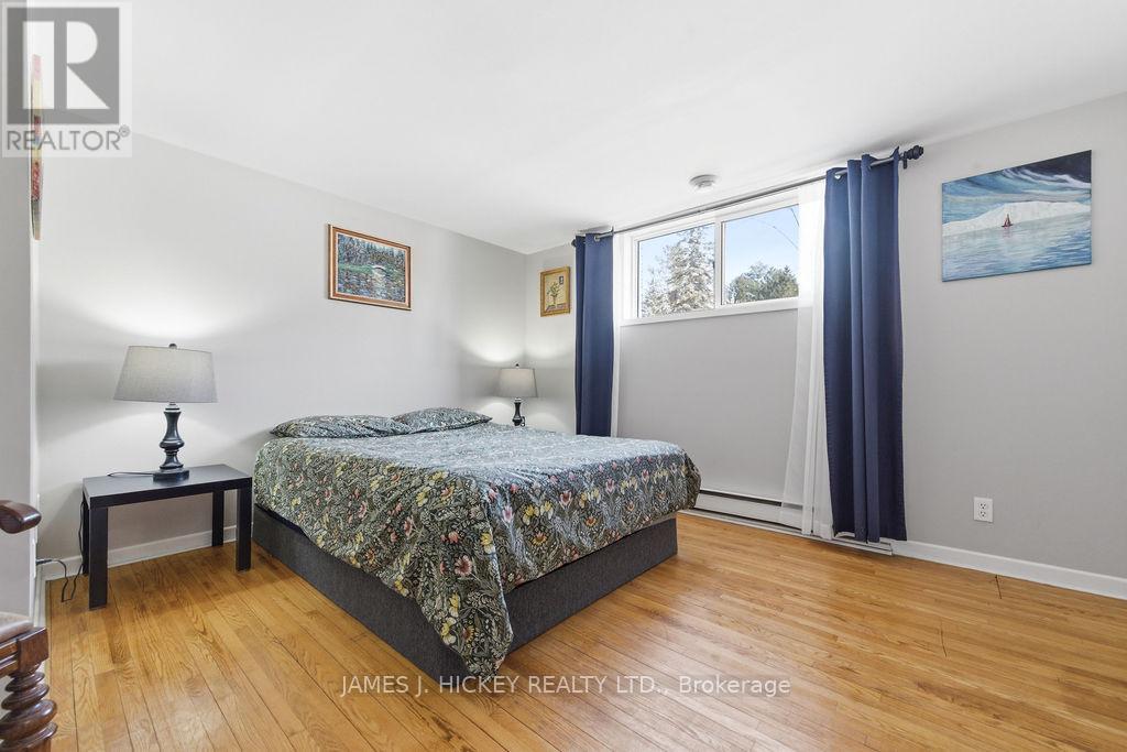 101 Frontenac Crescent, Deep River, Ontario  K0J 1P0 - Photo 26 - X12983754