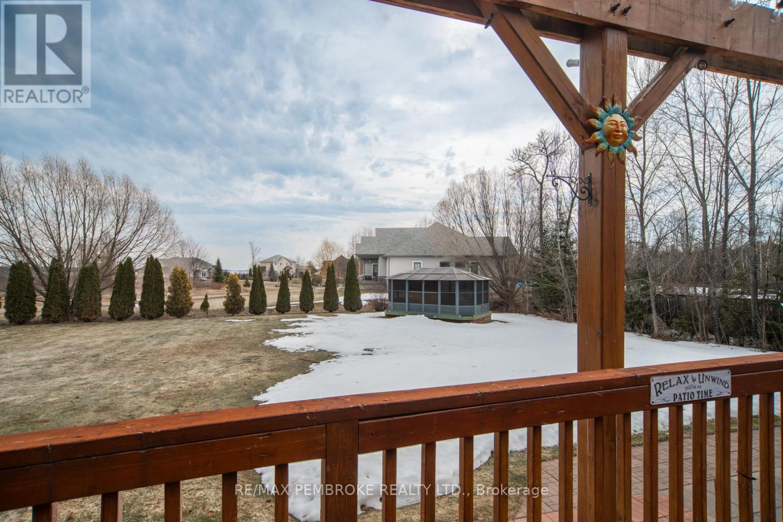 20 Mallard Street, Laurentian Valley, Ontario  K8A 8N9 - Photo 37 - X12983836