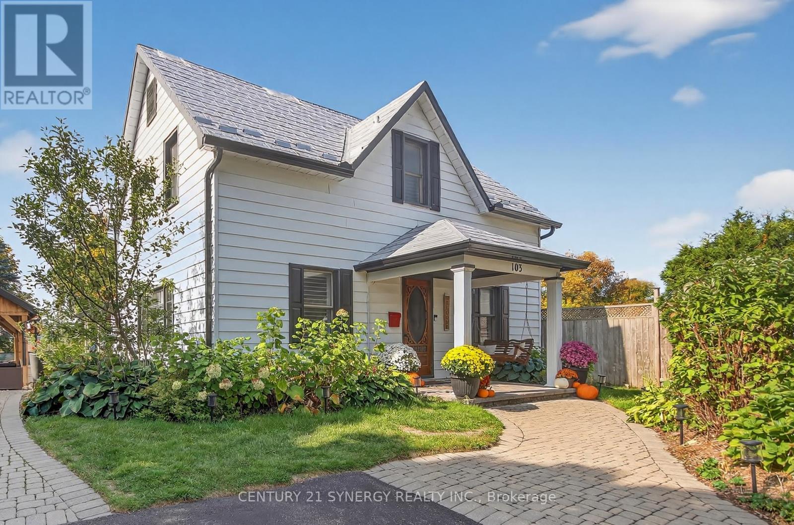 103 QUEEN CHARLOTTE STREET, Ottawa, Ontario