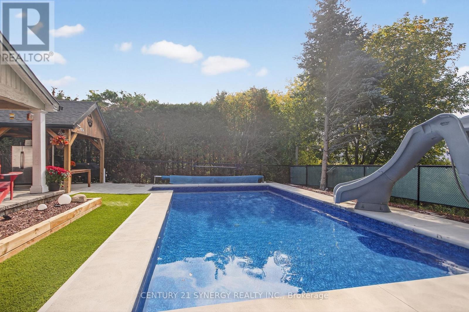 103 Queen Charlotte Street, Ottawa, Ontario  K0A 2Z0 - Photo 44 - X12983550