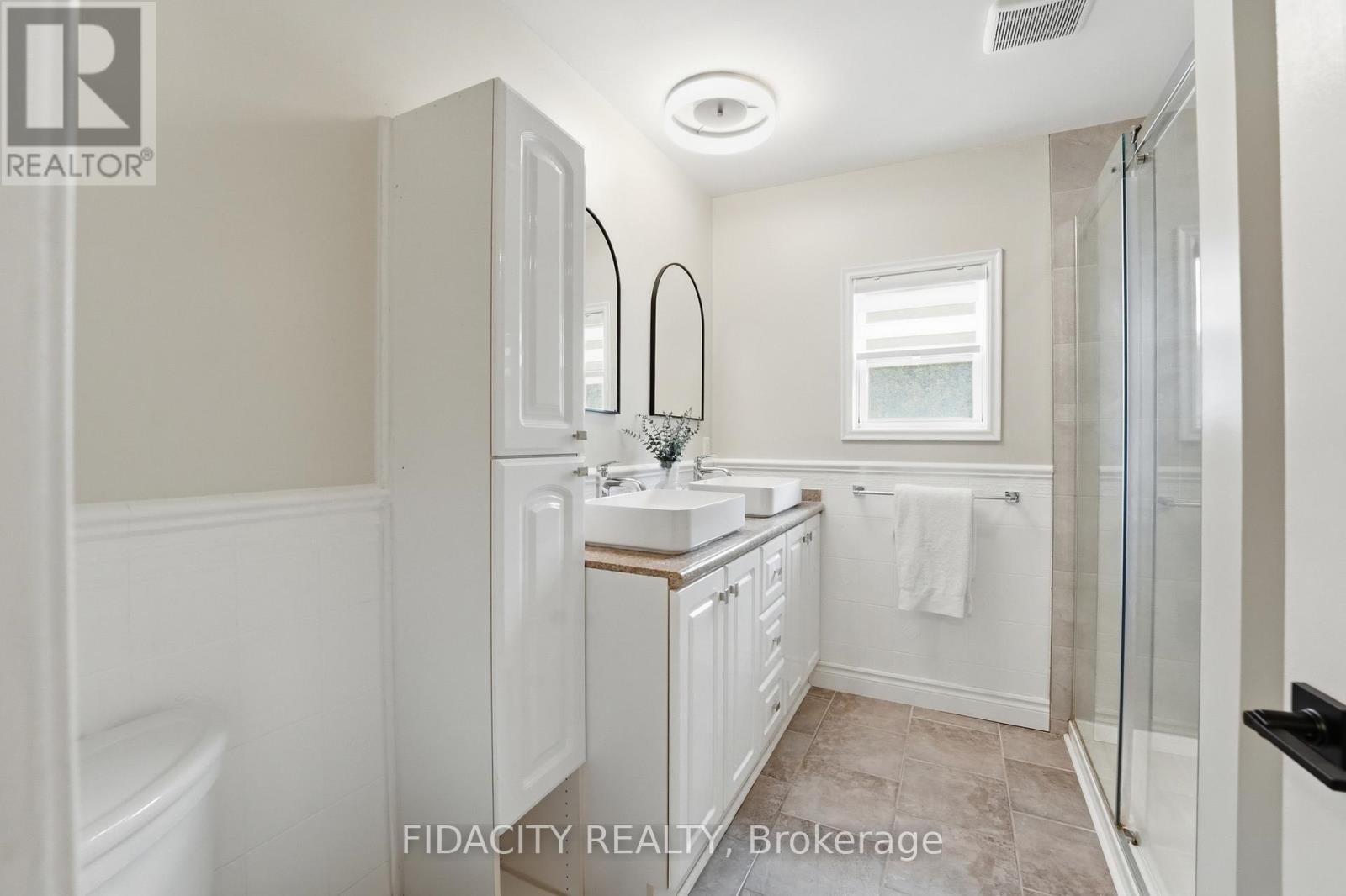 6560 Jack Pine Crescent, Ottawa, Ontario  K4P 1E1 - Photo 19 - X12983776