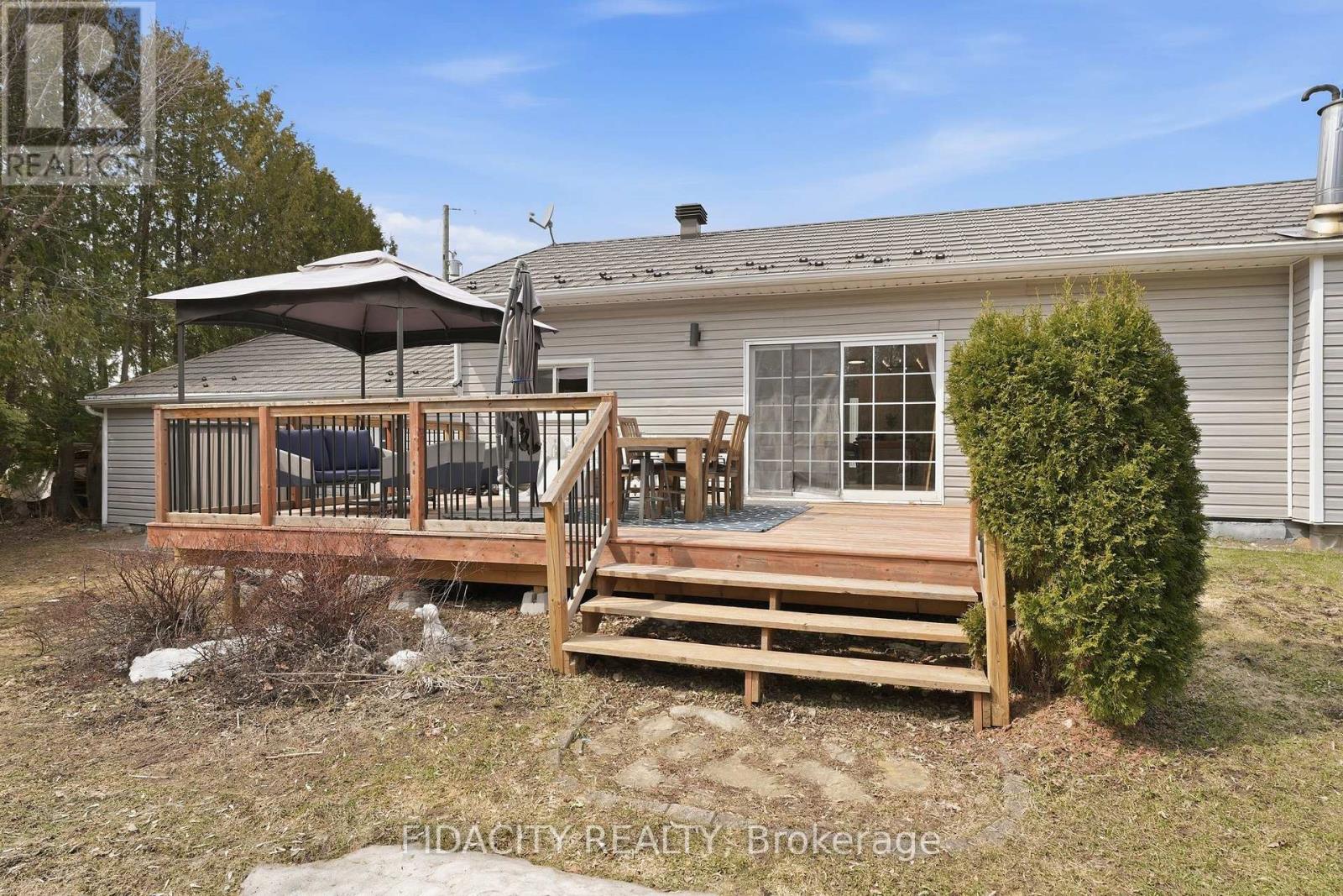 6560 Jack Pine Crescent, Ottawa, Ontario  K4P 1E1 - Photo 34 - X12983776