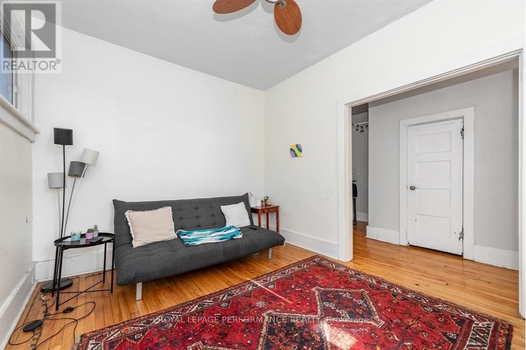 A - 721 Cooper Street, Ottawa, Ontario  K1R 5J5 - Photo 11 - X12983818