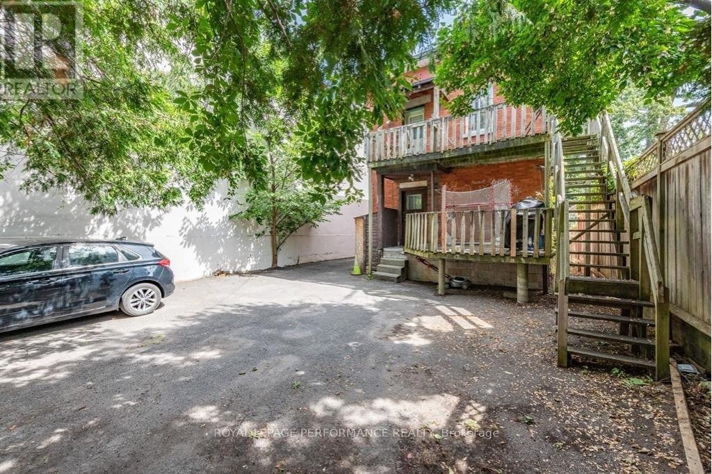 A - 721 Cooper Street, Ottawa, Ontario  K1R 5J5 - Photo 18 - X12983818