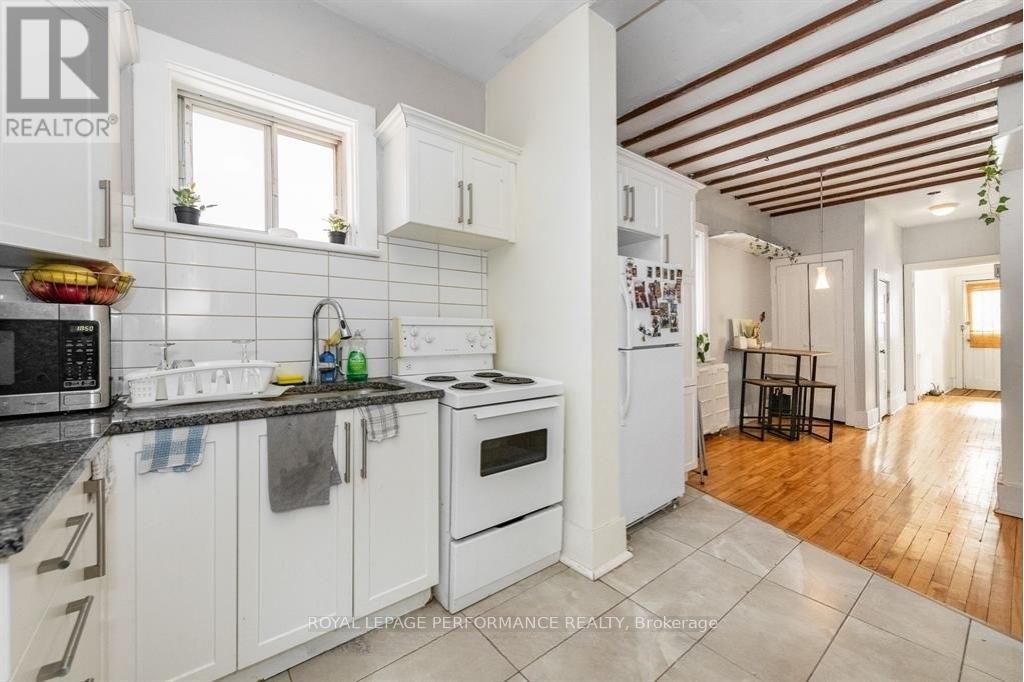 A - 721 Cooper Street, Ottawa, Ontario  K1R 5J5 - Photo 7 - X12983818