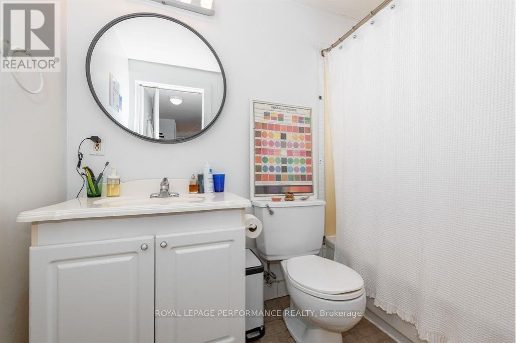 C - 721 Cooper Street, Ottawa, Ontario  K1R 5J5 - Photo 19 - X12983858
