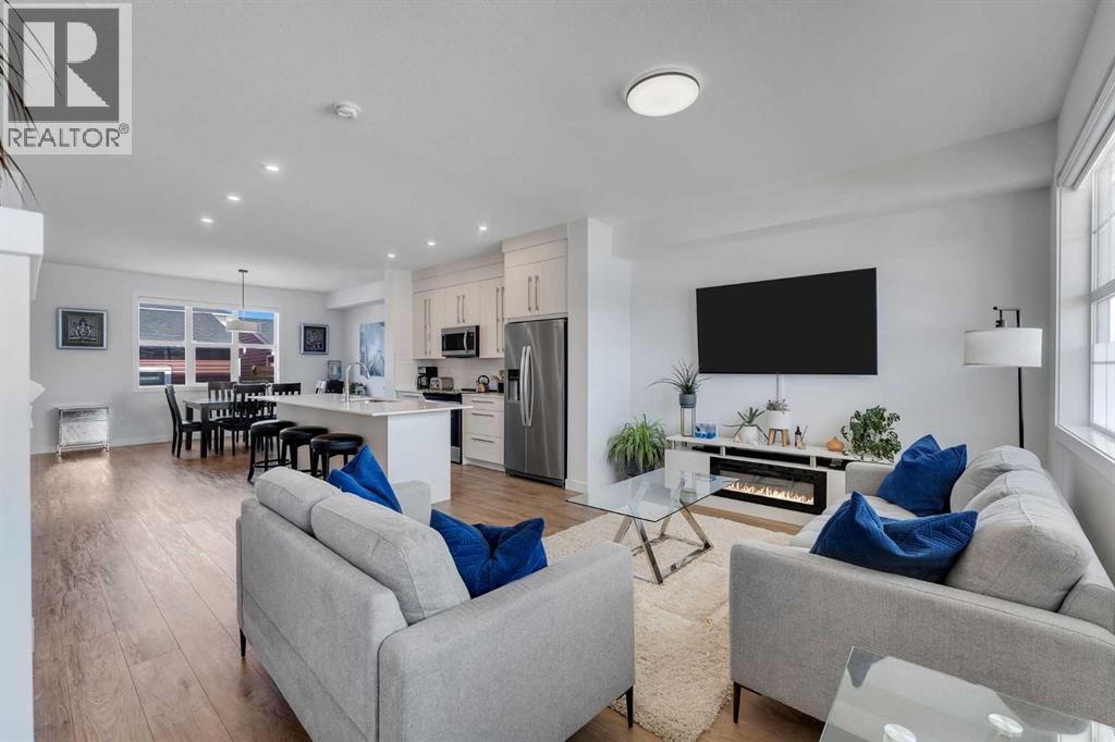 178 Dawson Way, Chestermere, Alberta  T1X 2R8 - Photo 8 - A2298727