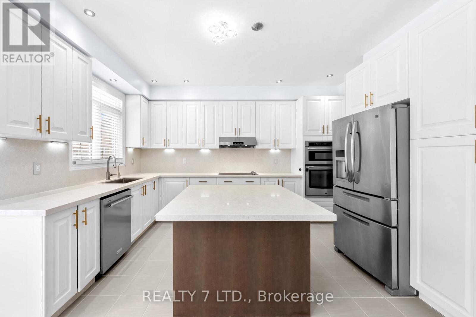 67 Jewelwing Court, Bradford West Gwillimbury (Bradford), Ontario  L3Z 0N7 - Photo 11 - N12983760