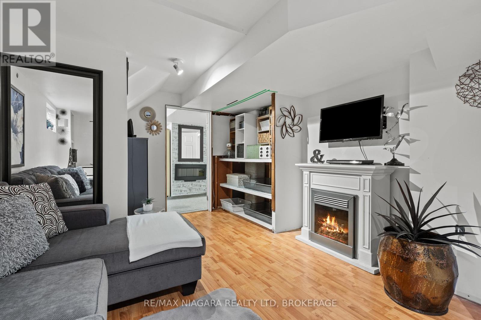 96 Terrace Drive, Hamilton, Ontario  L9A 2Y6 - Photo 19 - X12983758