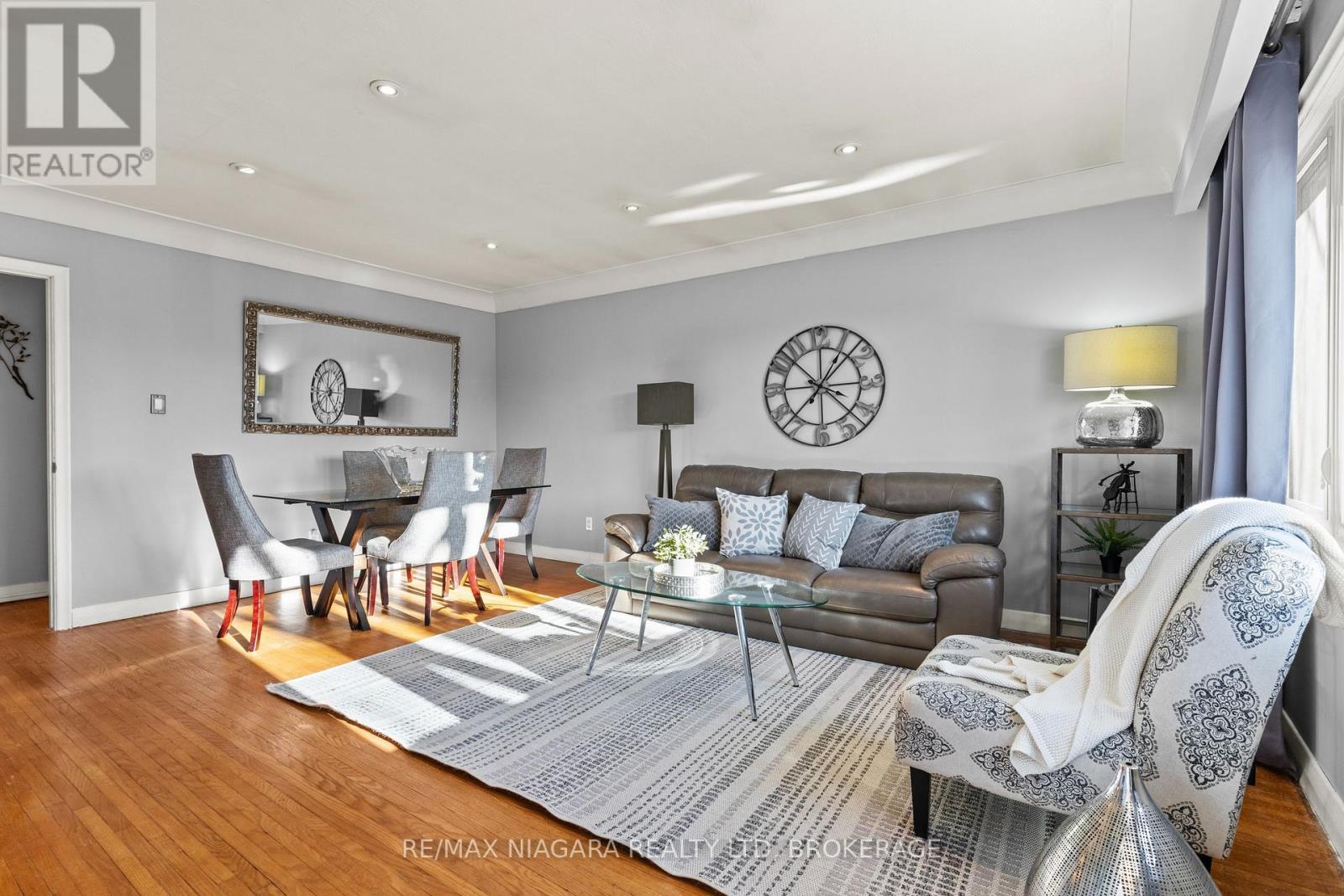 96 Terrace Drive, Hamilton, Ontario  L9A 2Y6 - Photo 4 - X12983758