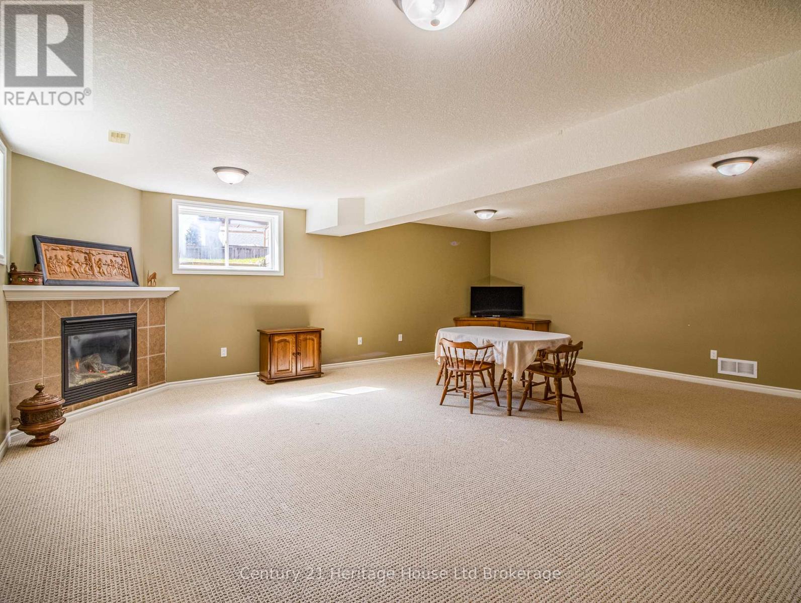 169 First Street W, Woolwich, Ontario  N3B 1H1 - Photo 25 - X12983610