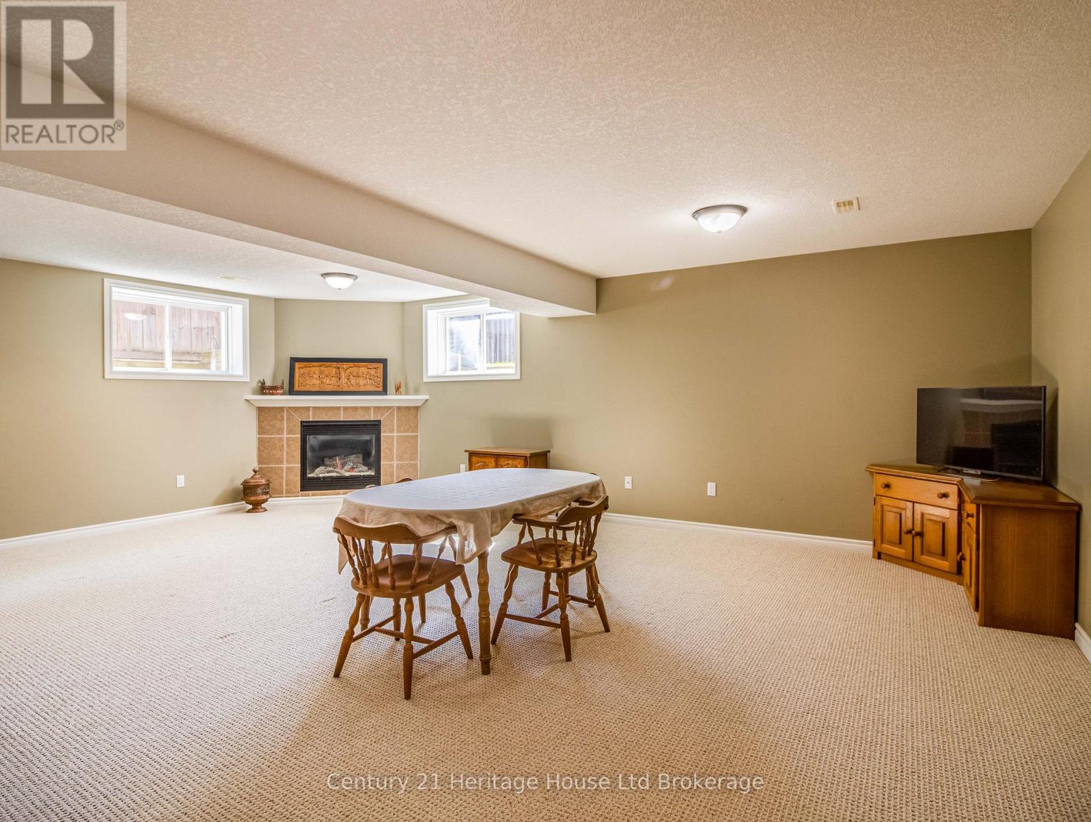 169 First Street W, Woolwich, Ontario  N3B 1H1 - Photo 27 - X12983610