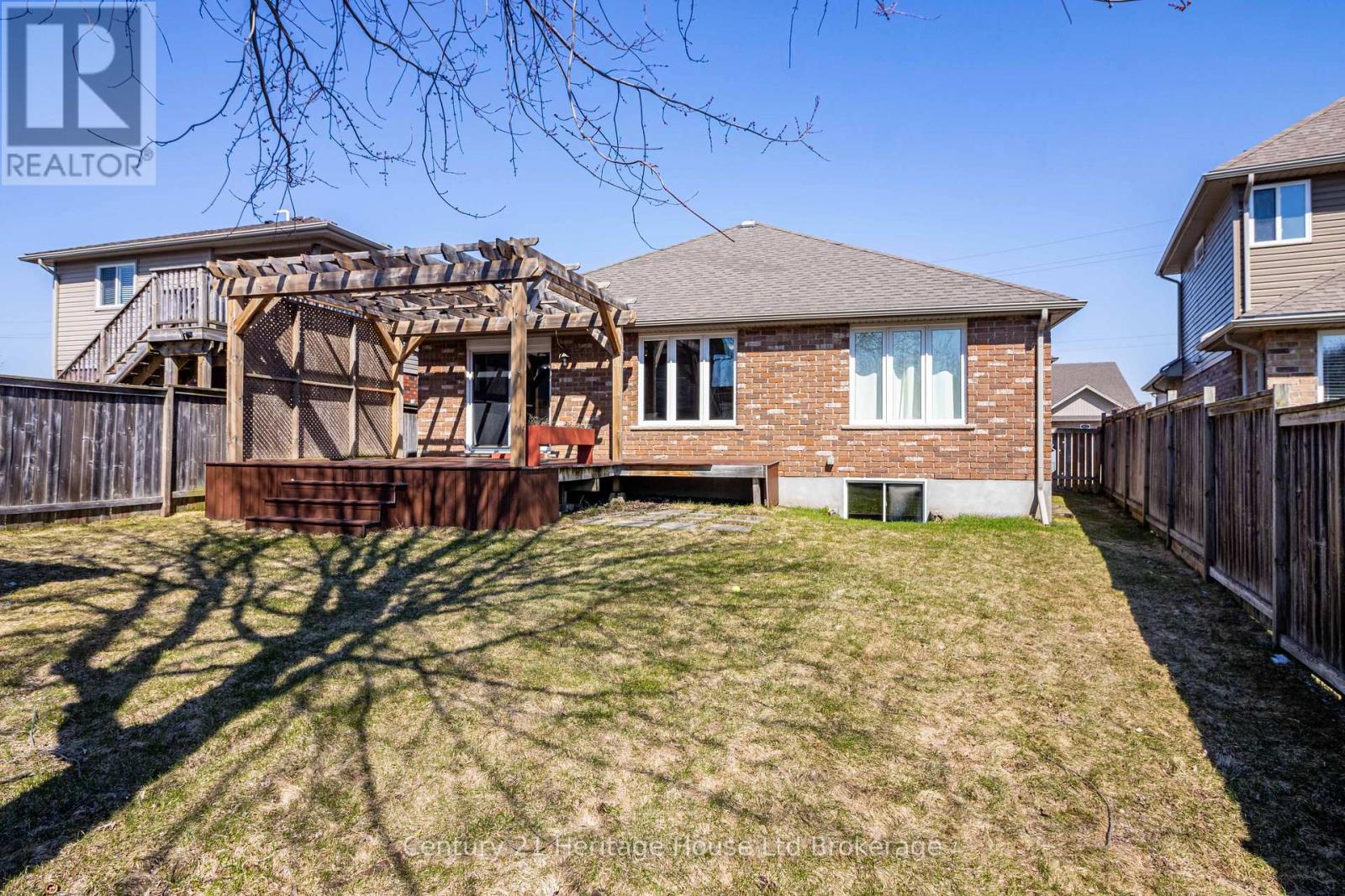169 First Street W, Woolwich, Ontario  N3B 1H1 - Photo 33 - X12983610