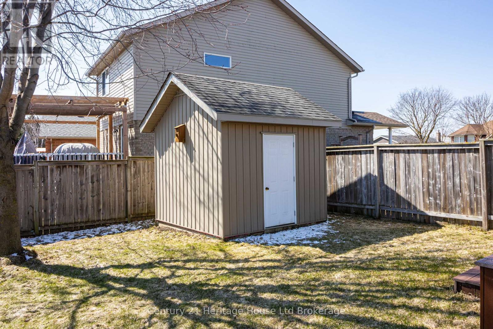 169 First Street W, Woolwich, Ontario  N3B 1H1 - Photo 34 - X12983610