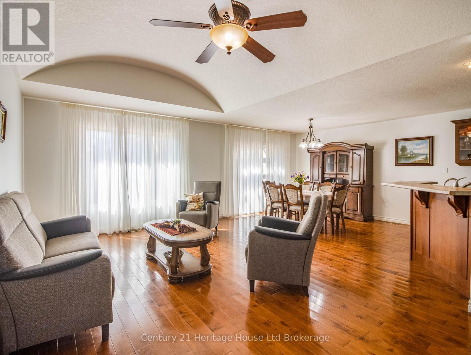 169 First Street W, Woolwich, Ontario  N3B 1H1 - Photo 5 - X12983610