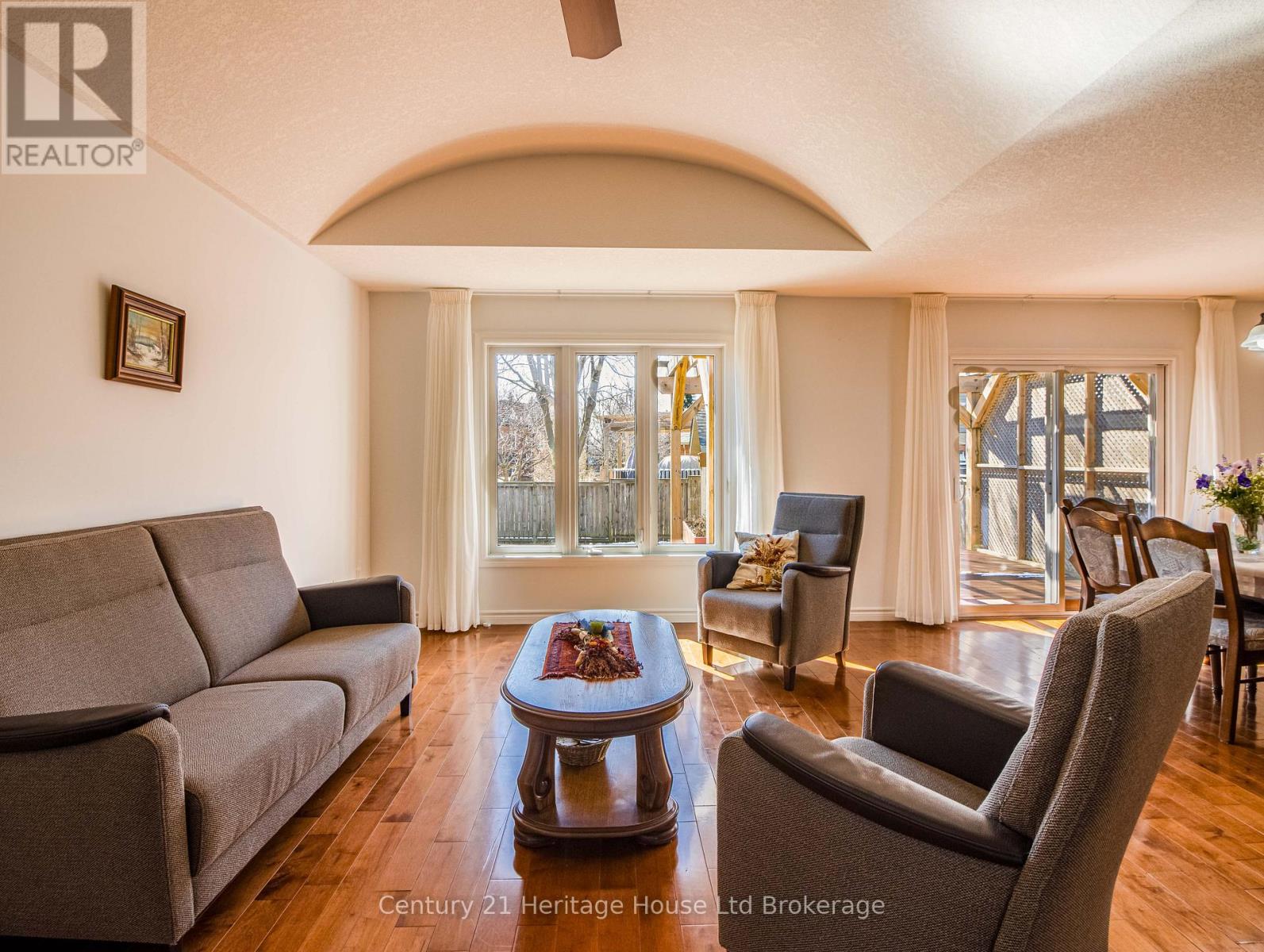 169 First Street W, Woolwich, Ontario  N3B 1H1 - Photo 6 - X12983610