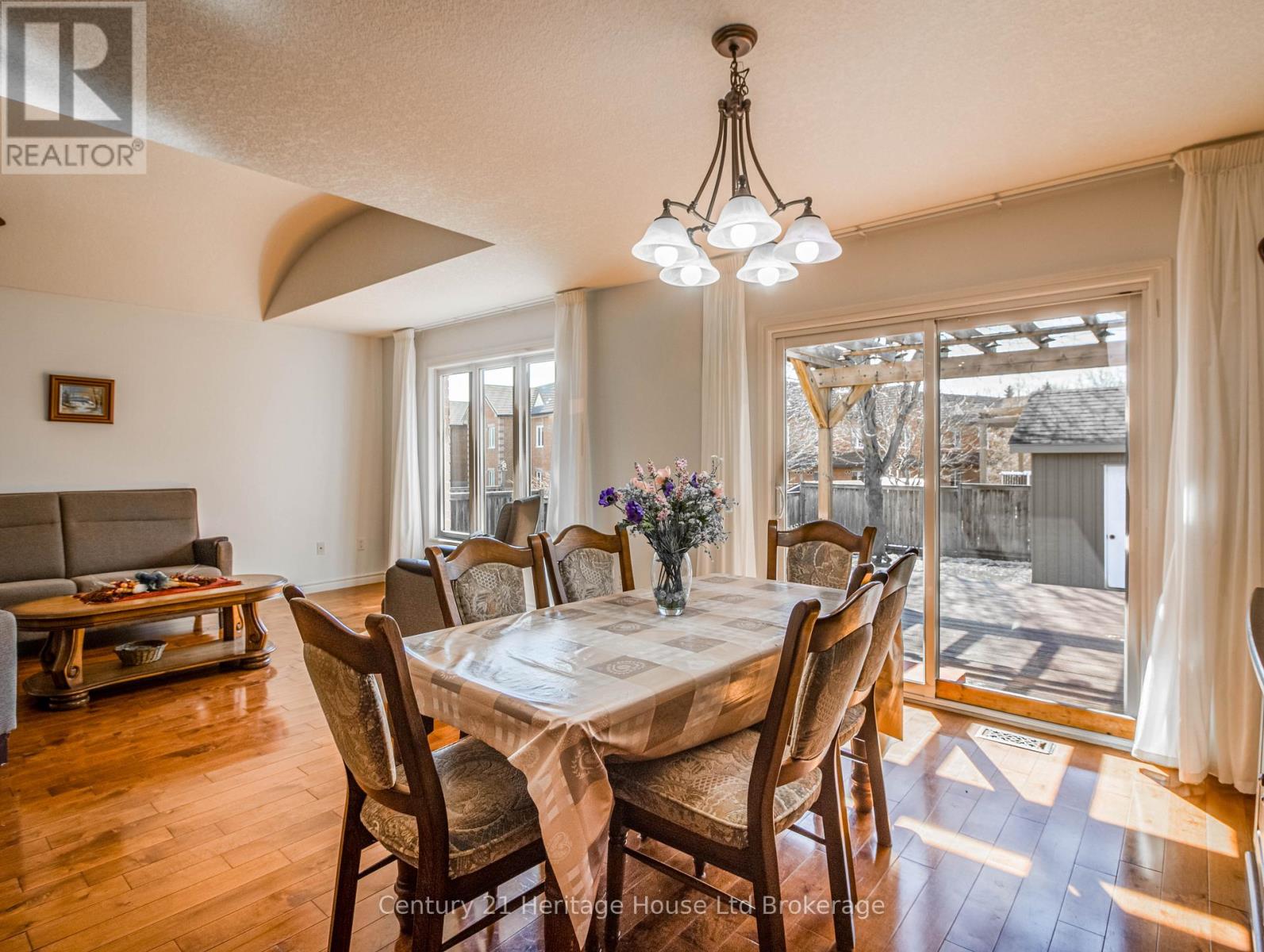 169 First Street W, Woolwich, Ontario  N3B 1H1 - Photo 8 - X12983610