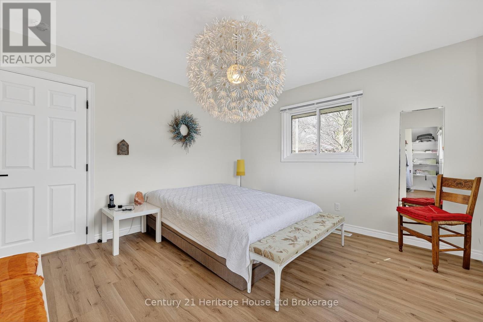 181 Clarke Road E, Ingersoll, Ontario  N5C 3T7 - Photo 18 - X12983806