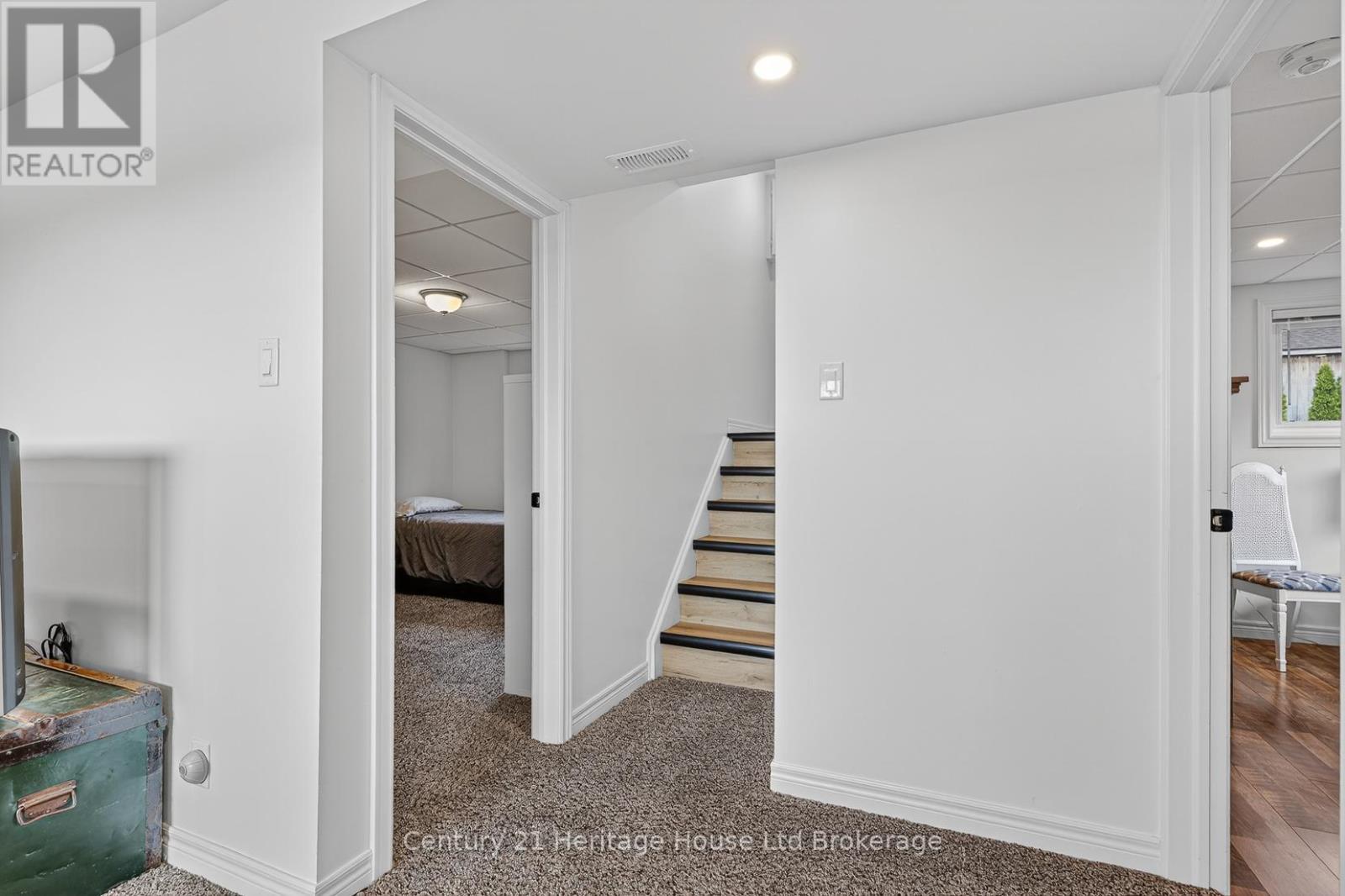 181 Clarke Road E, Ingersoll, Ontario  N5C 3T7 - Photo 25 - X12983806