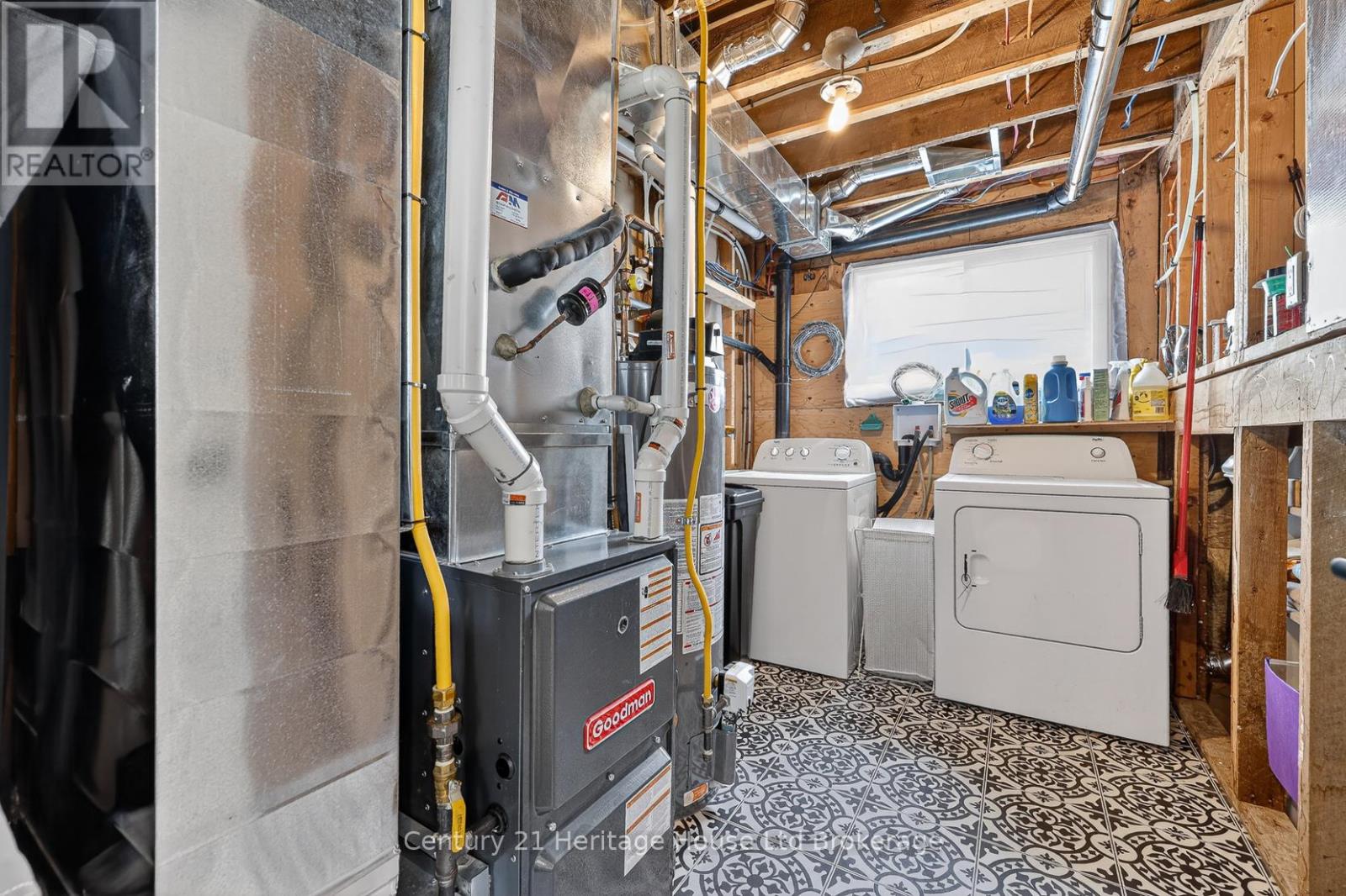 181 Clarke Road E, Ingersoll, Ontario  N5C 3T7 - Photo 28 - X12983806