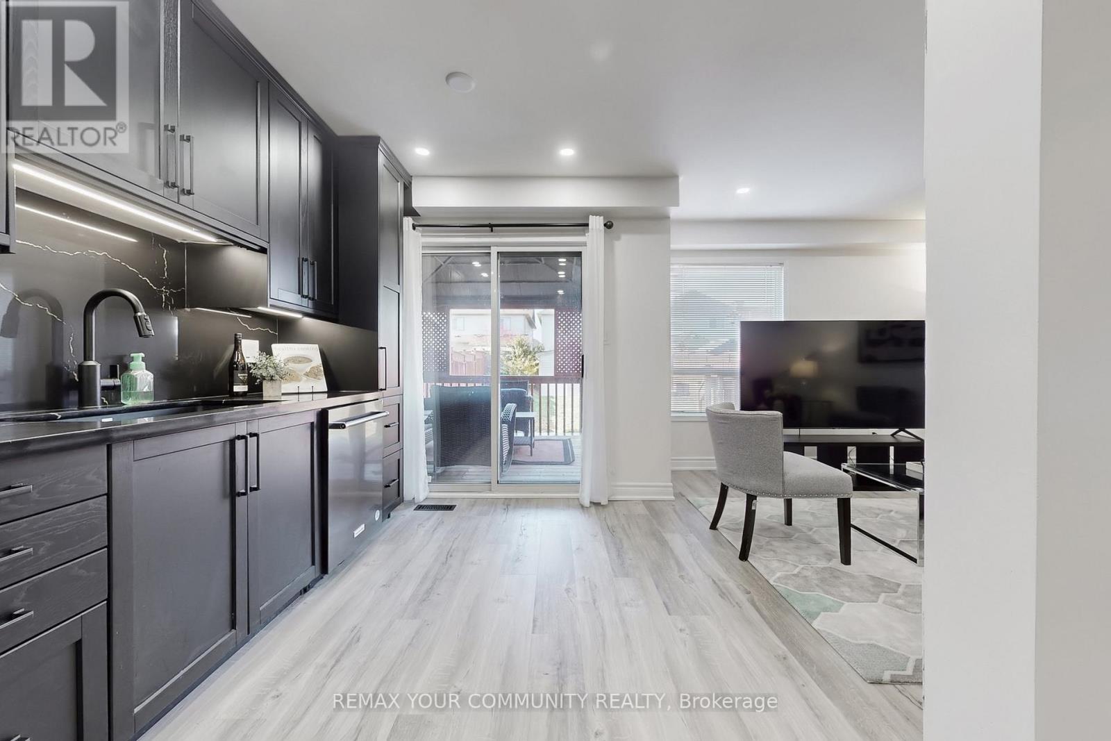 122 Whitby Shores, Whitby, Ontario  L1N 9R1 - Photo 11 - E12982928