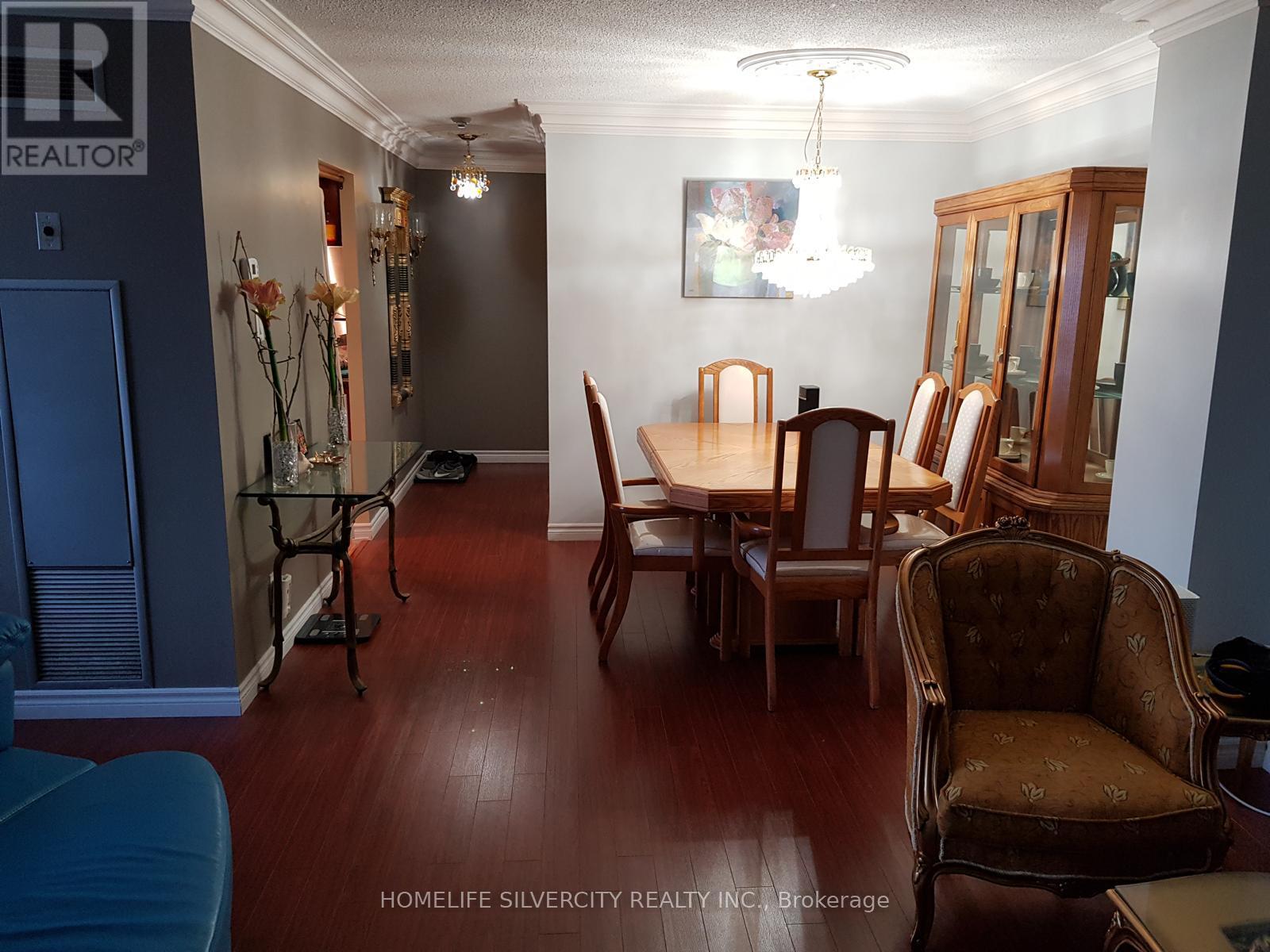 Sph 05 - 3695 Kaneff Crescent, Mississauga, Ontario  L5A 4B6 - Photo 16 - W12982808