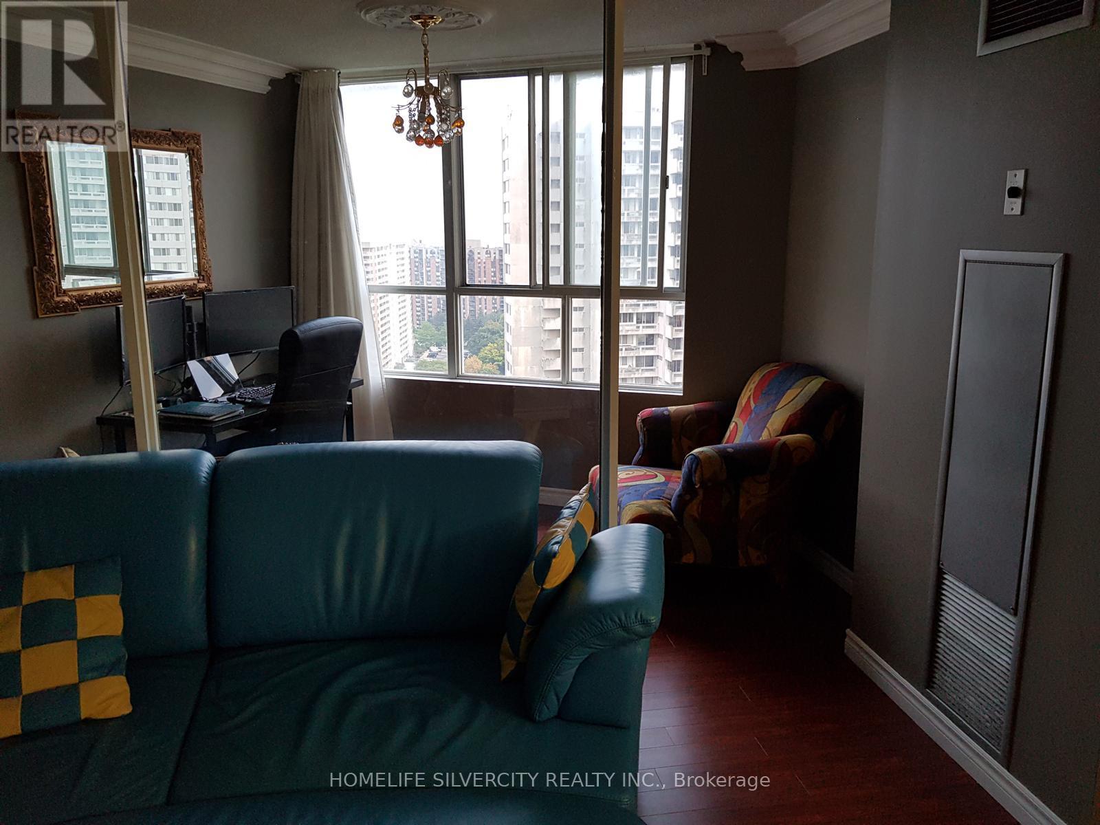 Sph 05 - 3695 Kaneff Crescent, Mississauga, Ontario  L5A 4B6 - Photo 17 - W12982808