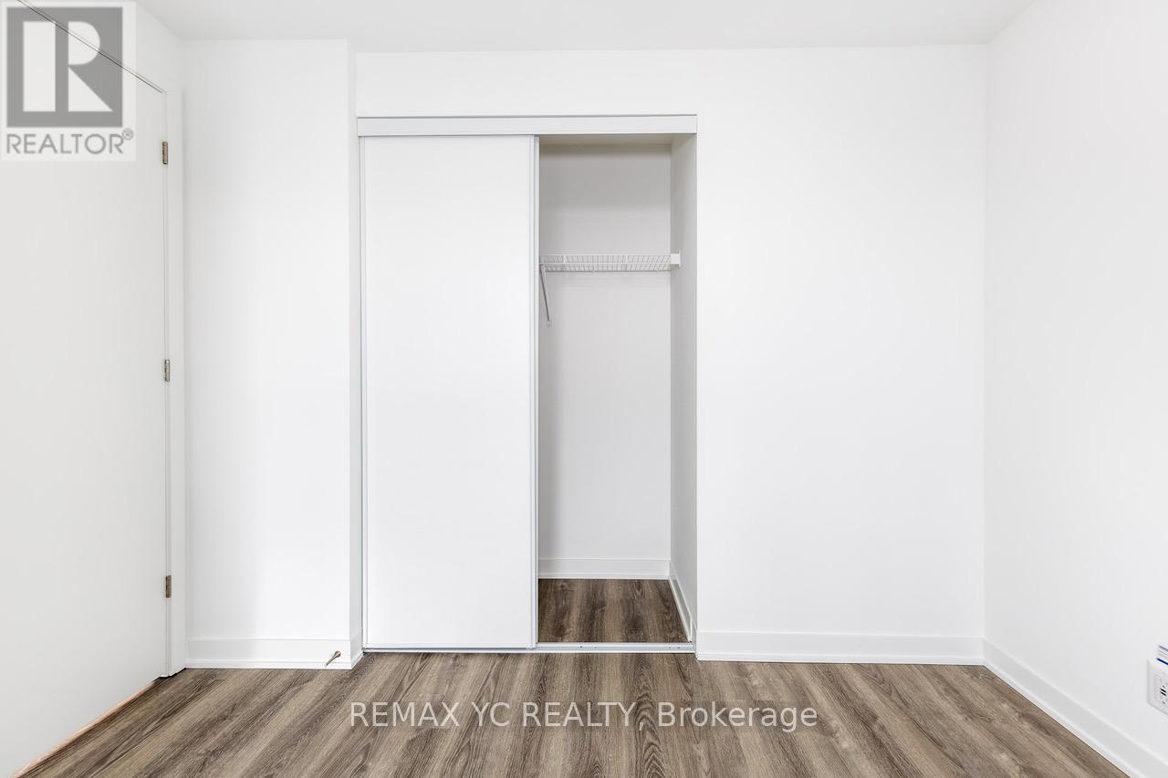 #3205 - 180 Front Street E, Toronto (Moss Park), Ontario  M5A 0A9 - Photo 11 - C12983510