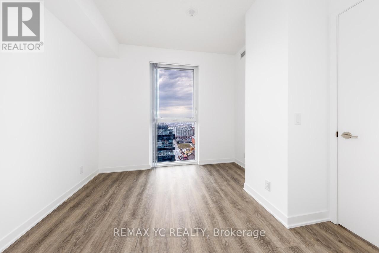 #3205 - 180 Front Street E, Toronto (Moss Park), Ontario  M5A 0A9 - Photo 8 - C12983510