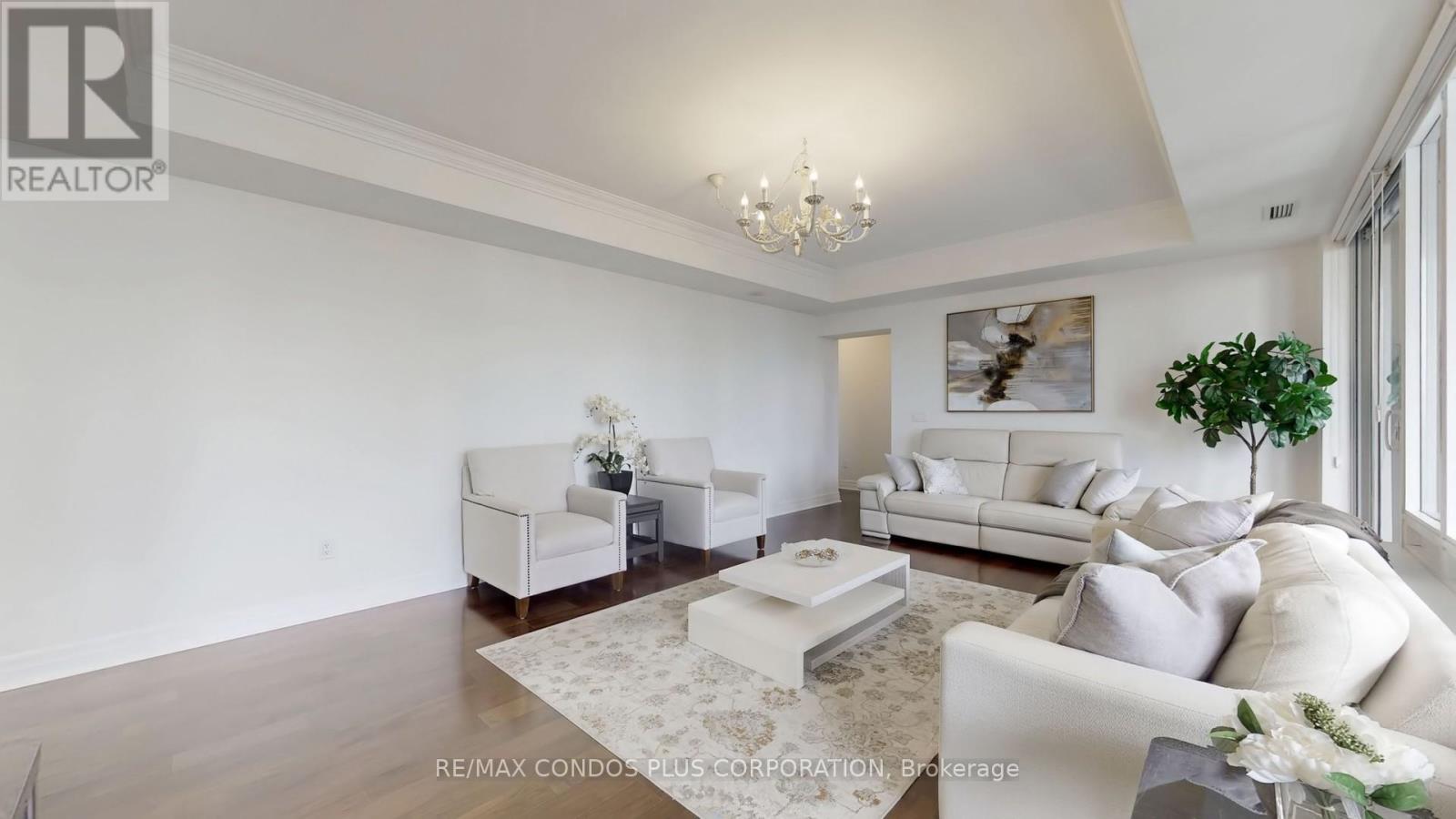 3302 - 35 Balmuto Street, Toronto (Bay Street Corridor), Ontario  M4Y 0A3 - Photo 4 - C12983702