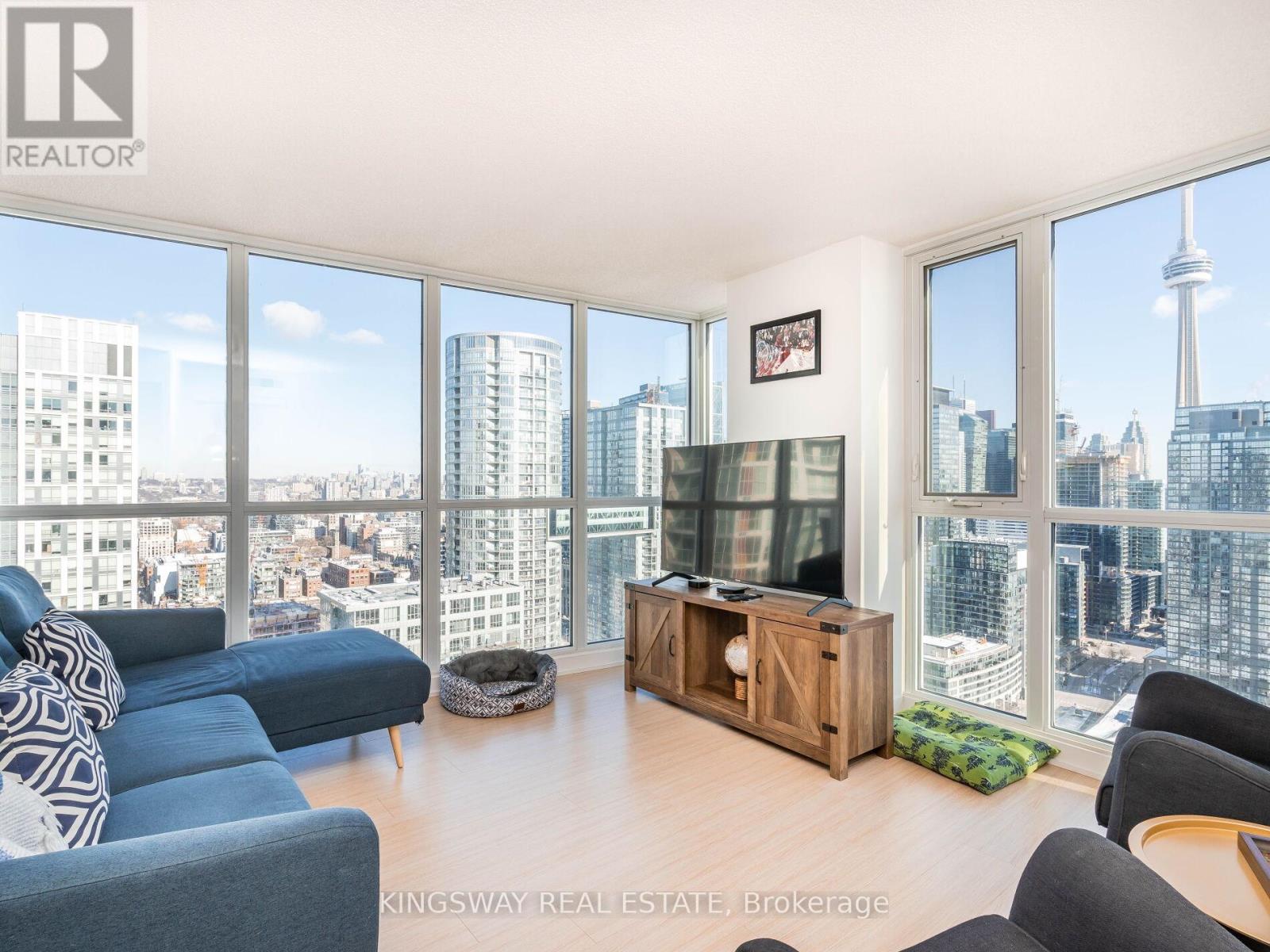 4001 - 75 Queens Wharf Road, Toronto, Ontario  M5V 0J8 - Photo 2 - C12983734