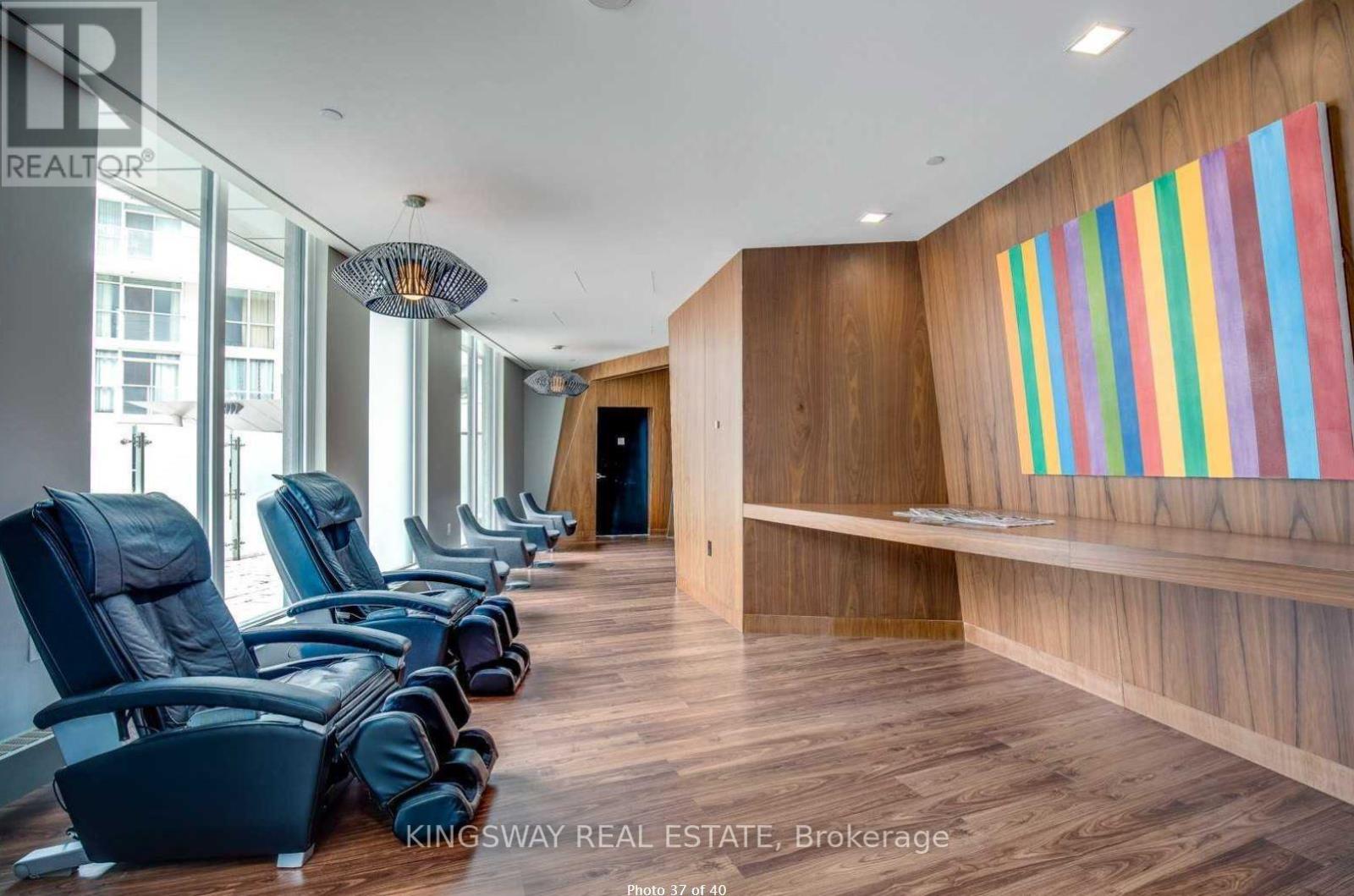 4001 - 75 Queens Wharf Road, Toronto, Ontario  M5V 0J8 - Photo 20 - C12983734