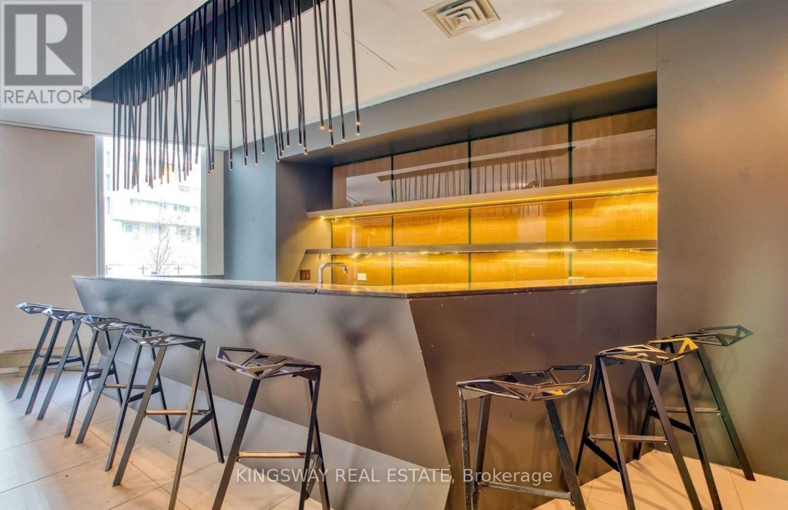 4001 - 75 Queens Wharf Road, Toronto, Ontario  M5V 0J8 - Photo 23 - C12983734