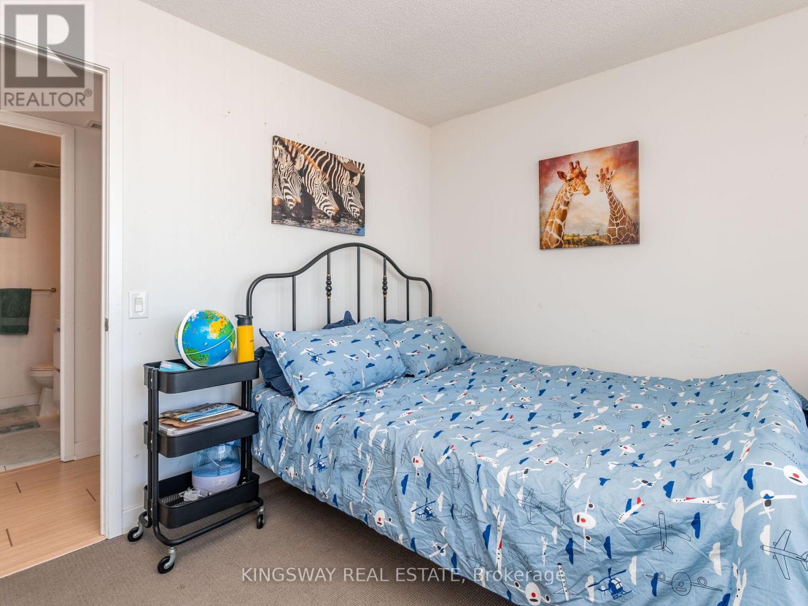 4001 - 75 Queens Wharf Road, Toronto, Ontario  M5V 0J8 - Photo 7 - C12983734