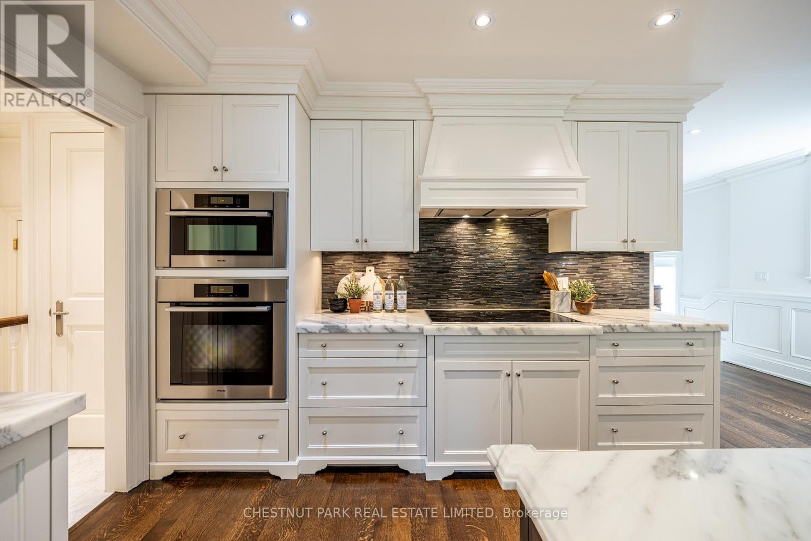 38 Annesley Avenue, Toronto, Ontario  M4G 2T7 - Photo 10 - C12983738