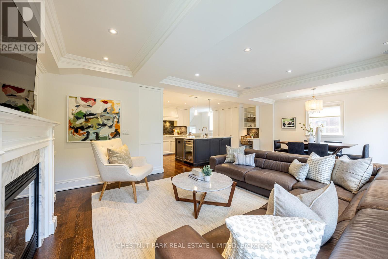 38 Annesley Avenue, Toronto, Ontario  M4G 2T7 - Photo 14 - C12983738