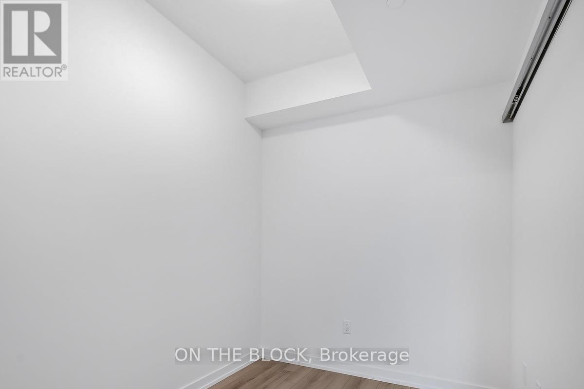 1104 - 89 Church Street, Toronto, Ontario  M5C 0B7 - Photo 19 - C12983744