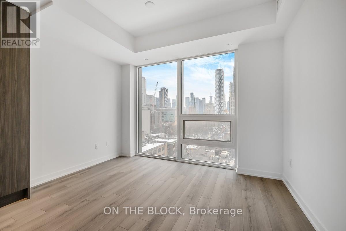 1104 - 89 Church Street, Toronto, Ontario  M5C 0B7 - Photo 4 - C12983744