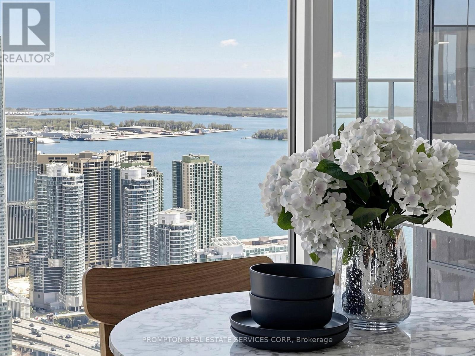 7203 - 3 Concord Cityplace Way, Toronto, Ontario  M5V 0X4 - Photo 21 - C12983766